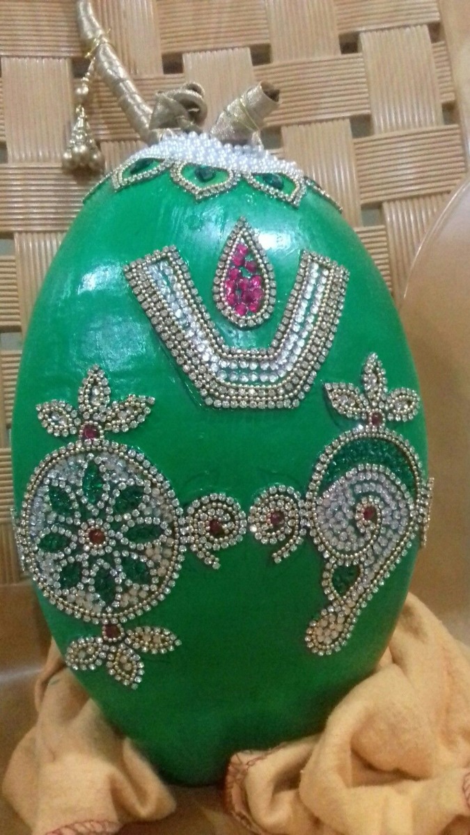 Wedding Decorative Coconuts Style 30